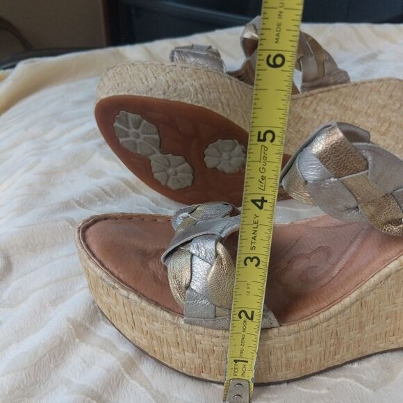 Born Barstow Platform- Metallic Wedge Sandal - Picture 13 of 14